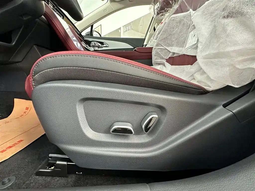 Hongqi Hongqi H5 PHEV — миниатюра 8