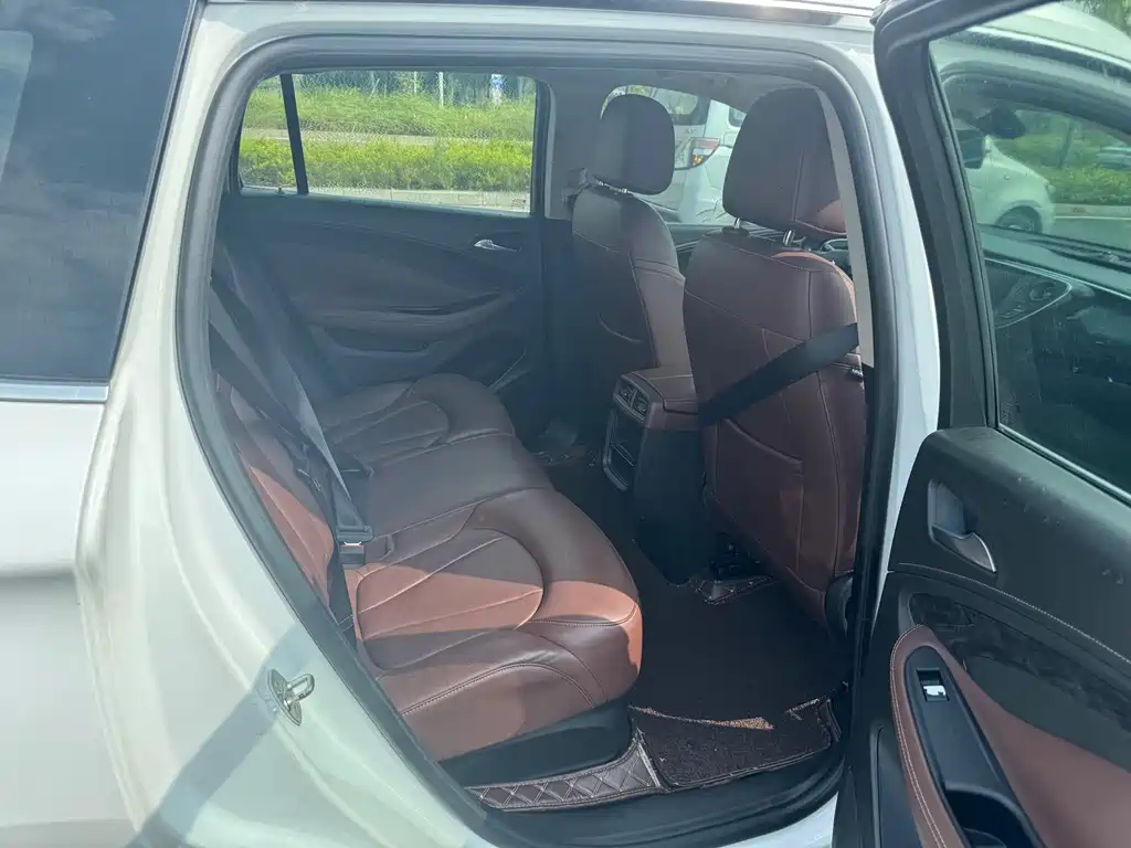 Buick Envision Plus — миниатюра 18