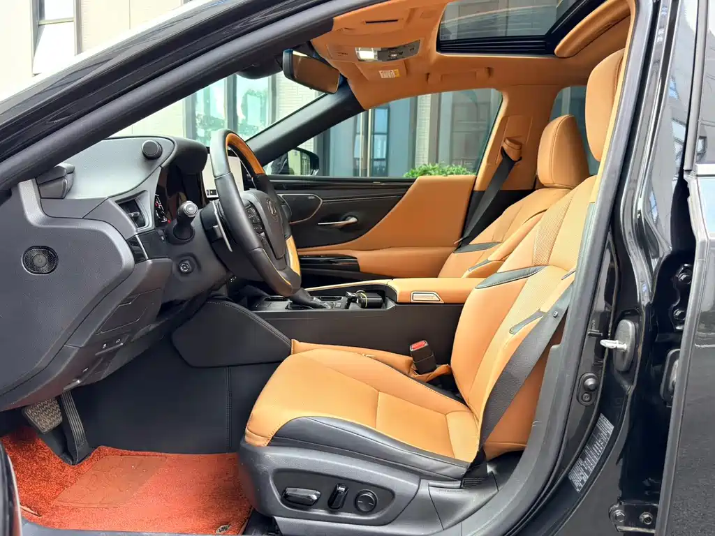 Lexus ES — миниатюра 4
