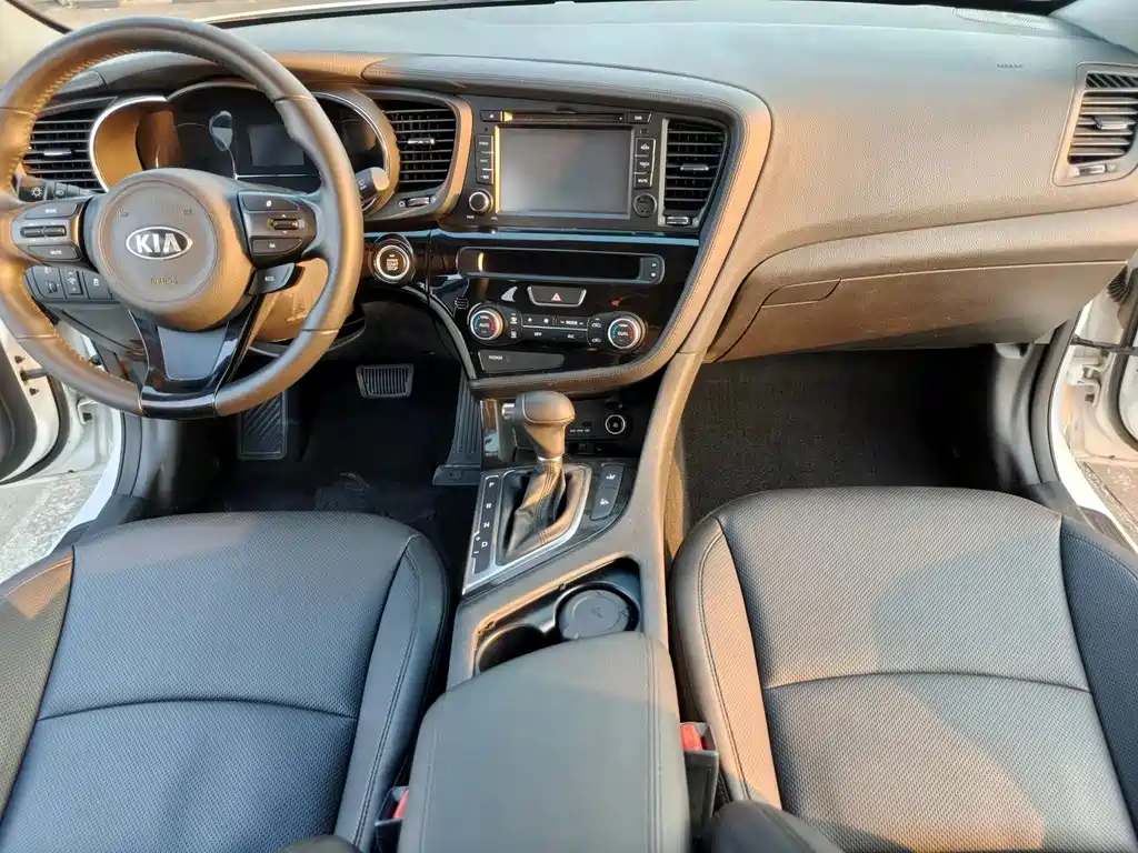 Kia K5 — миниатюра 7