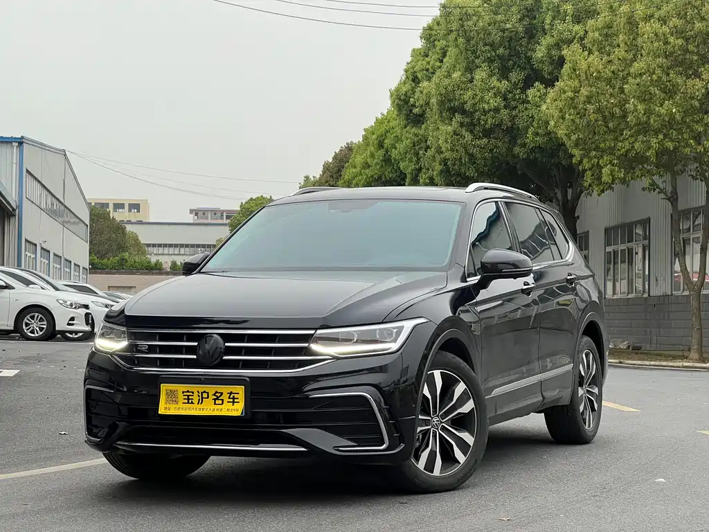 Volkswagen Tiguan L 2024
