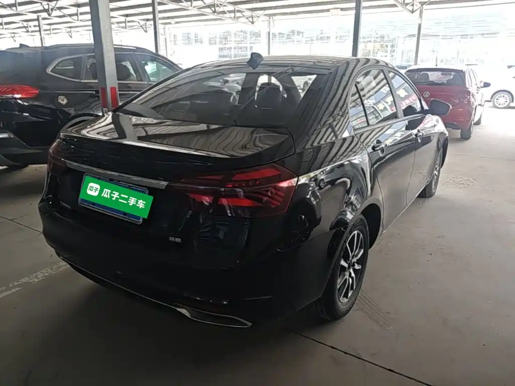 Geely Emgrand — миниатюра 7