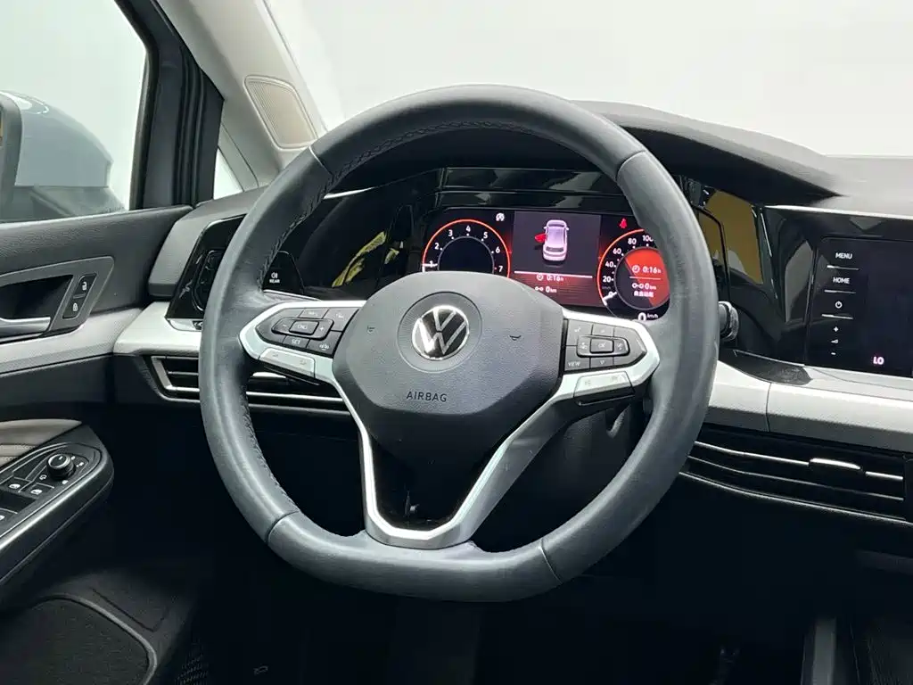 Volkswagen Golf — миниатюра 20