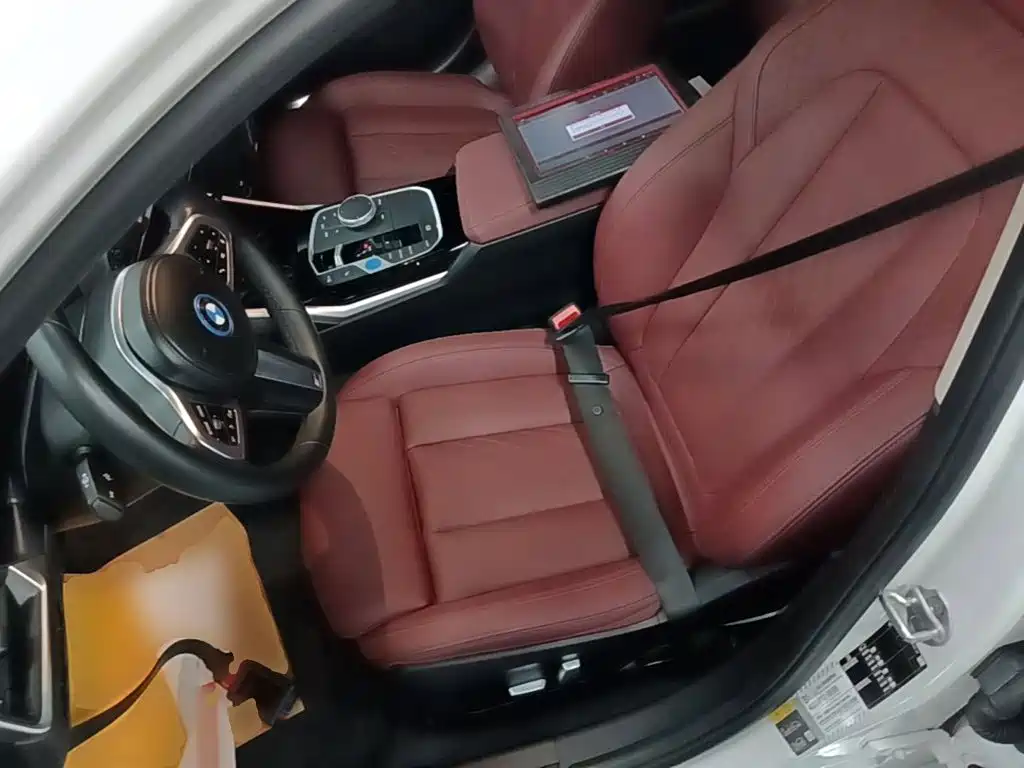 BMW i3 — миниатюра 15