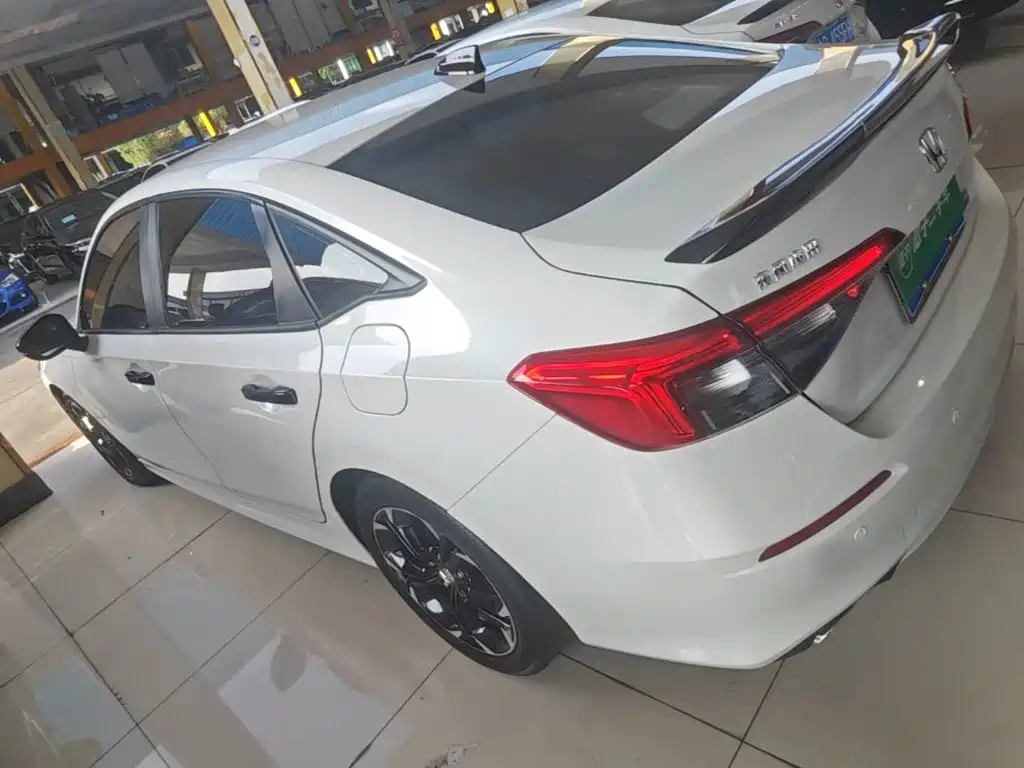 Honda Civic — миниатюра 5
