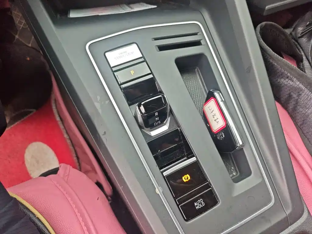 Volkswagen Golf — миниатюра 14