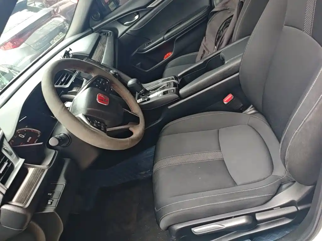 Honda Civic — миниатюра 15