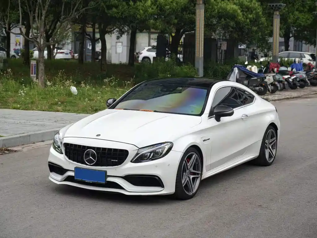 Купить Mercedes-Benz C-Class AMG