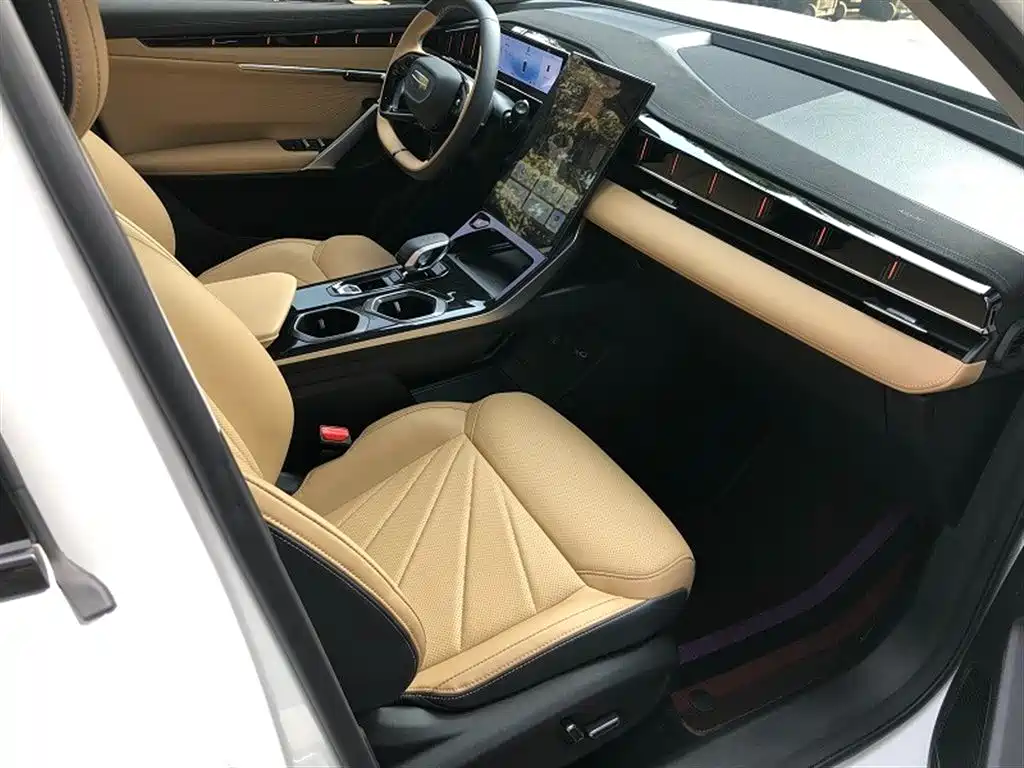 GEELY AUTOMOBILE BOYUE L