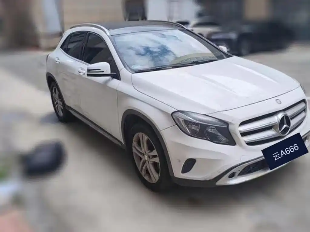 Mercedes-Benz GLA — миниатюра 3