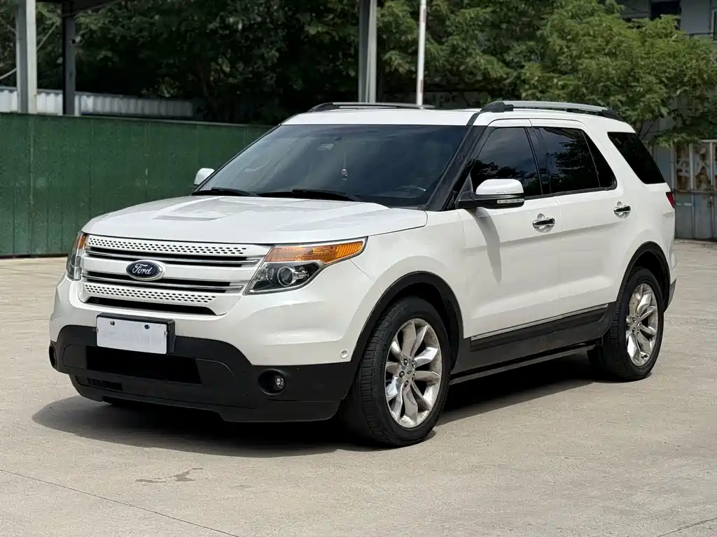 Ford Explorer (Import)