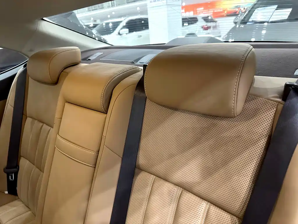 Lexus ES — миниатюра 14