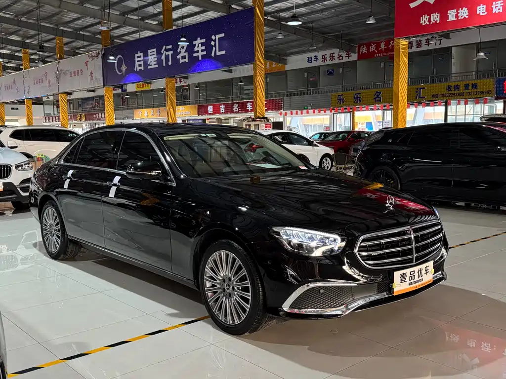 MERCEDES-BENZ E CLASS