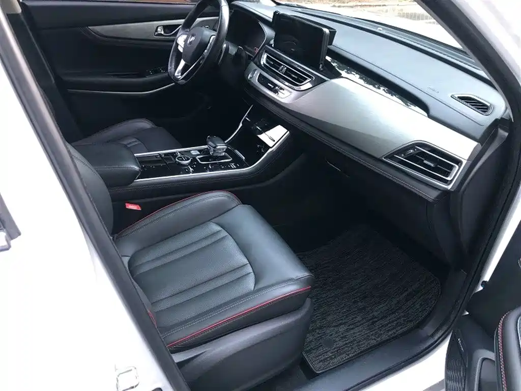 CHANGAN CS75 NEW ENERGY