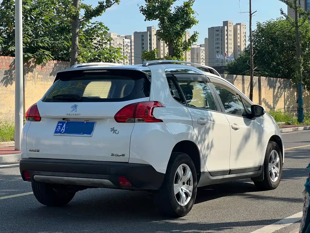 Peugeot 2008 — миниатюра 6