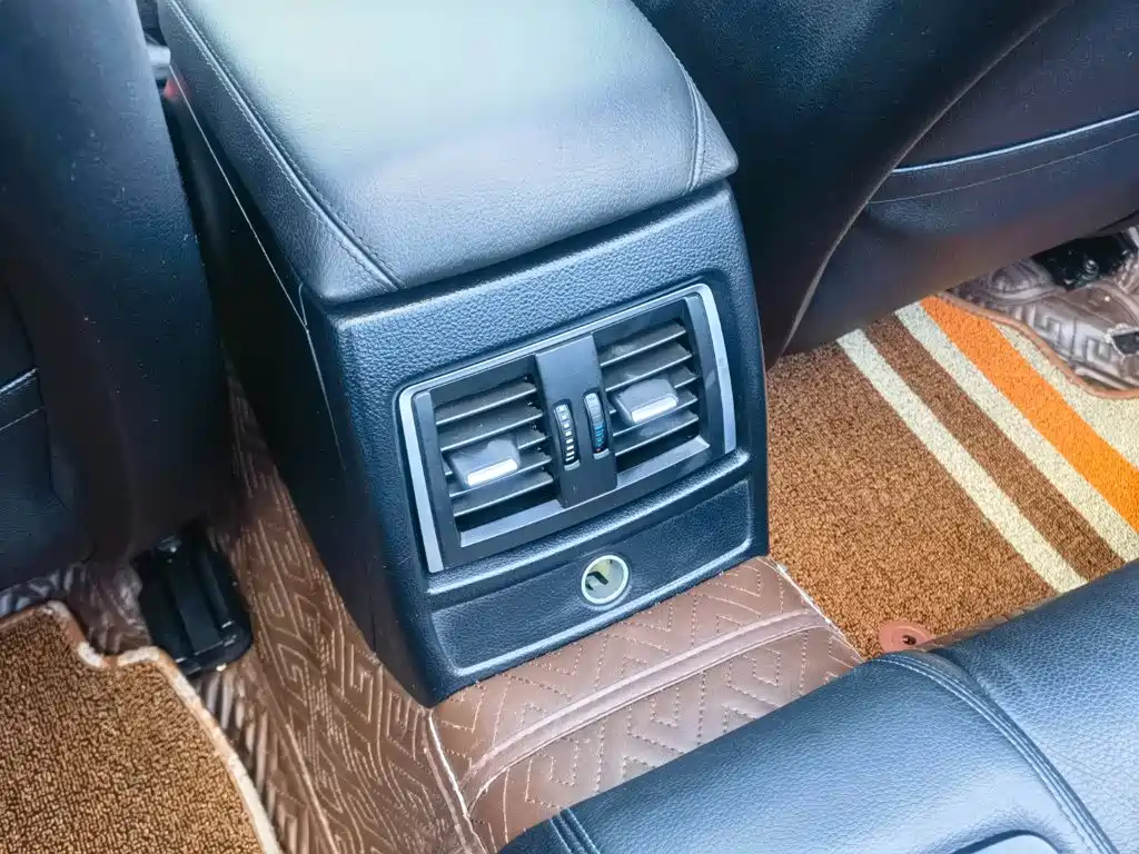 BMW 4 Series — миниатюра 35