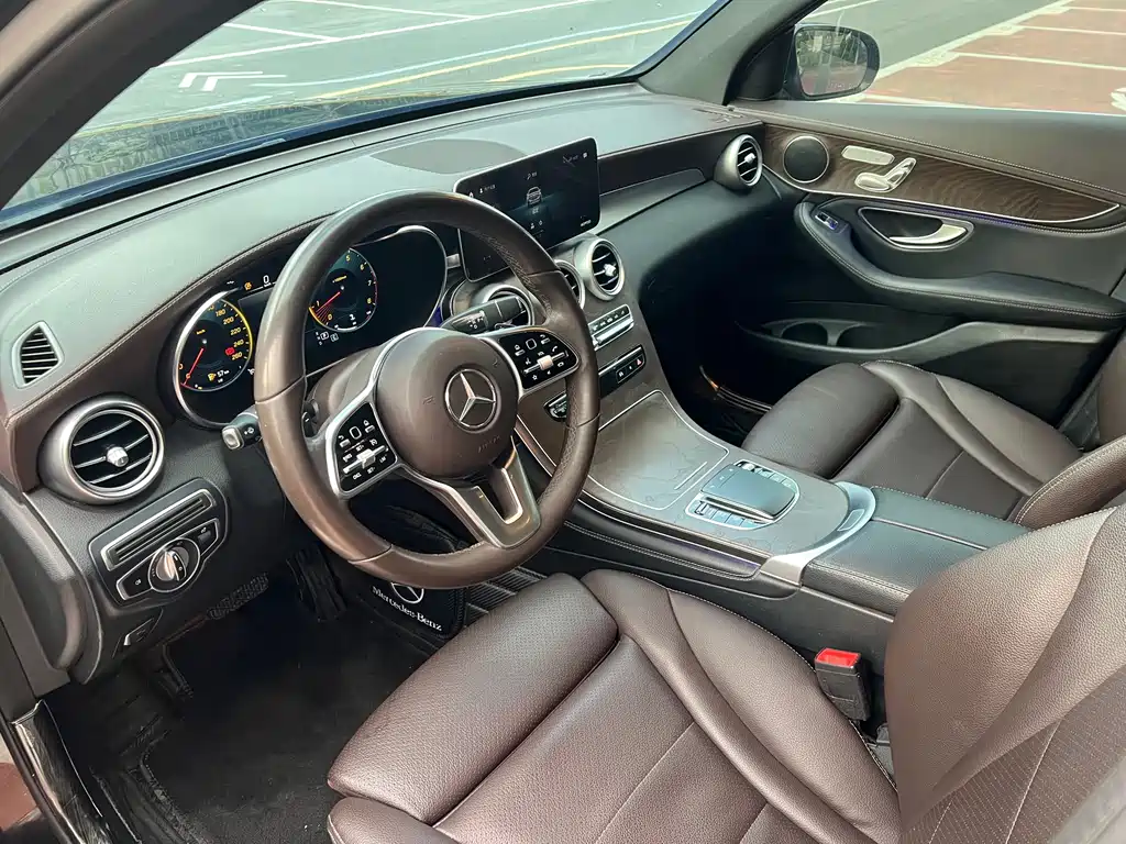 Mercedes-Benz GLC 2020 GLC 260 L 4MATIC Luxury