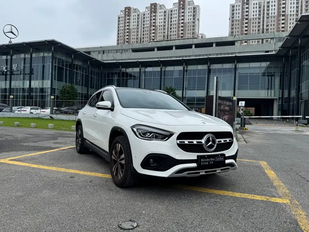 Mercedes-Benz GLA 2023 GLA 220