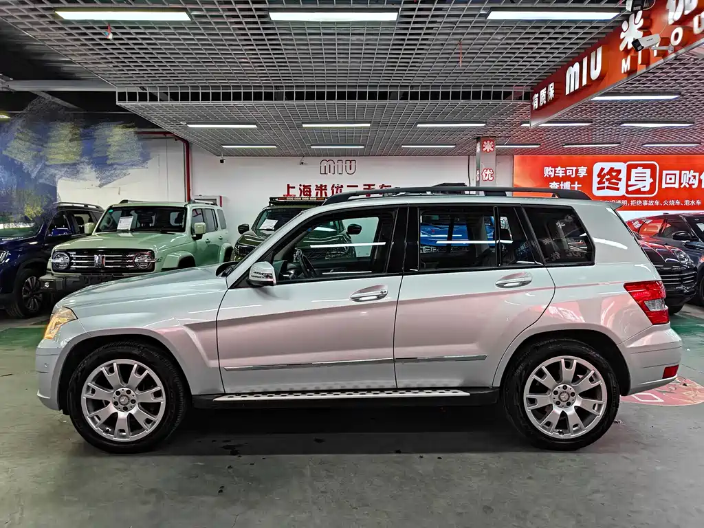 Mercedes-Benz GLK 2011 GLK 300 4MATIC Fashion