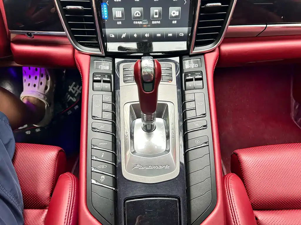 Porsche Panamera — миниатюра 13