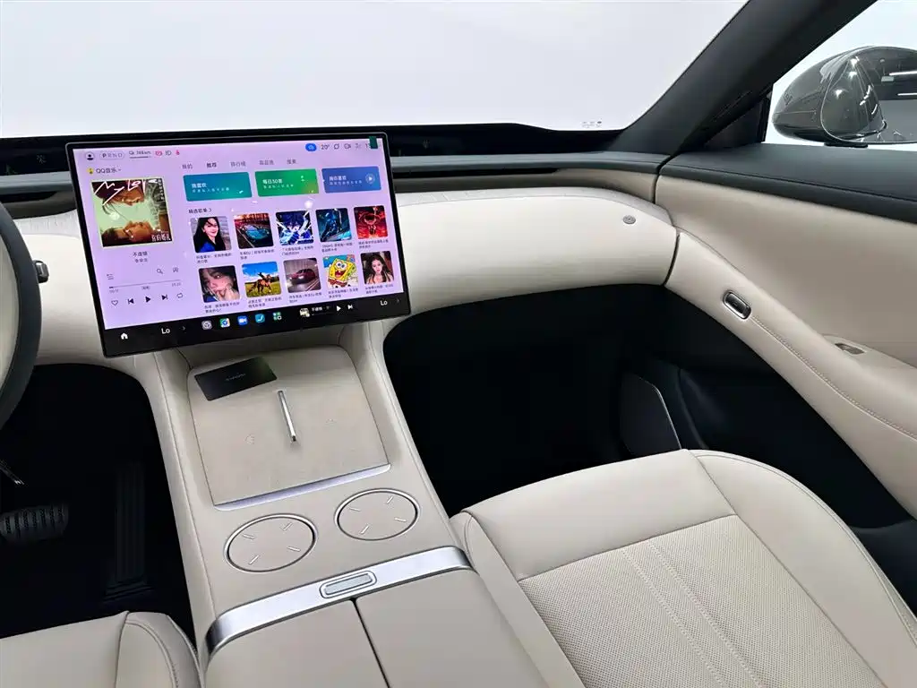 XIAOMI CAR XIAOMI YU7