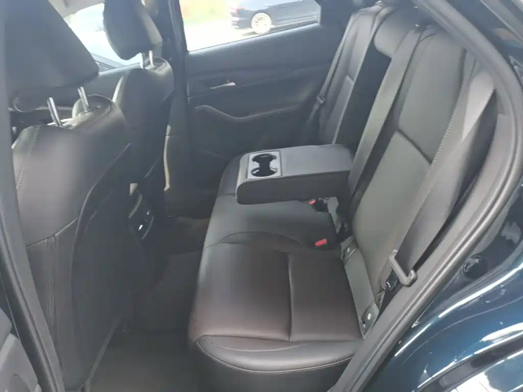 Mazda CX-30 — миниатюра 17