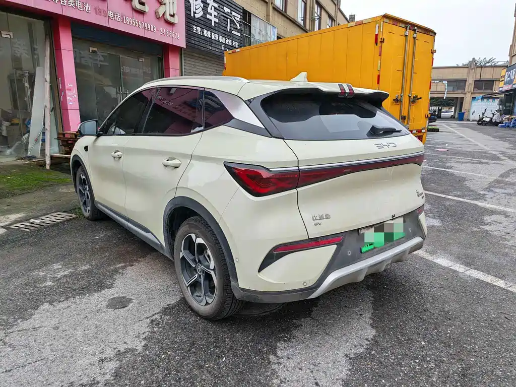 BYD Yuan Plus — миниатюра 10