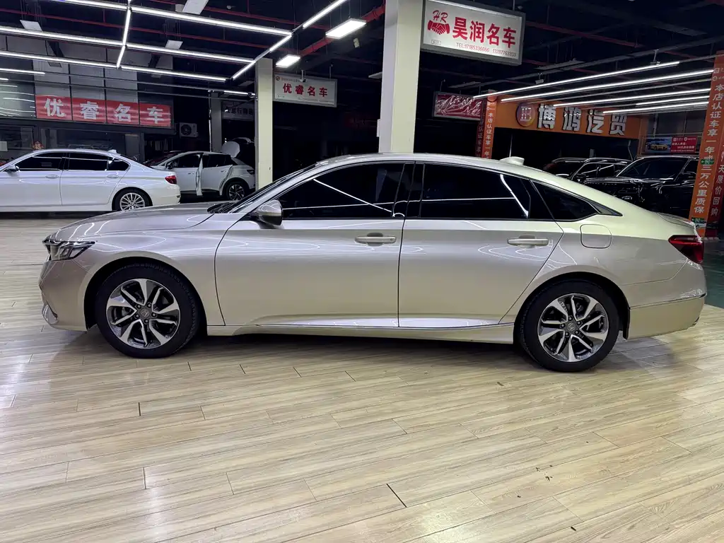 Honda Inspire — миниатюра 11