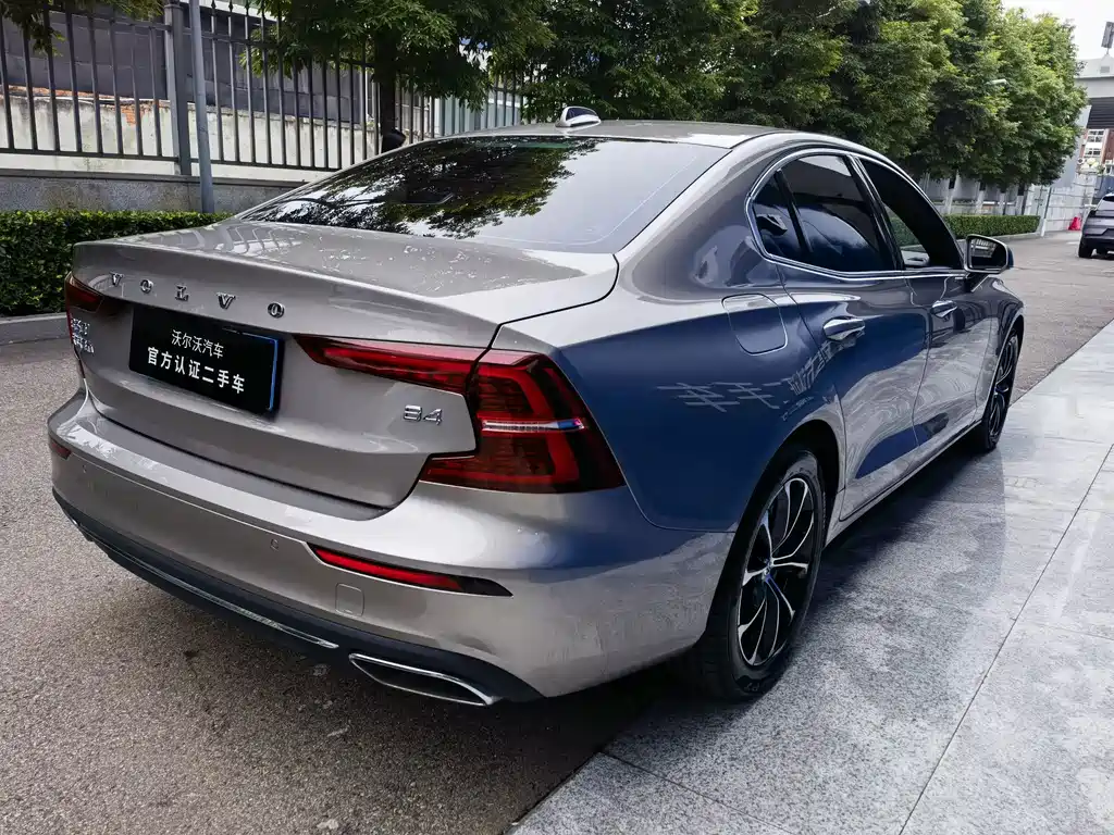 Volvo S60 — миниатюра 5