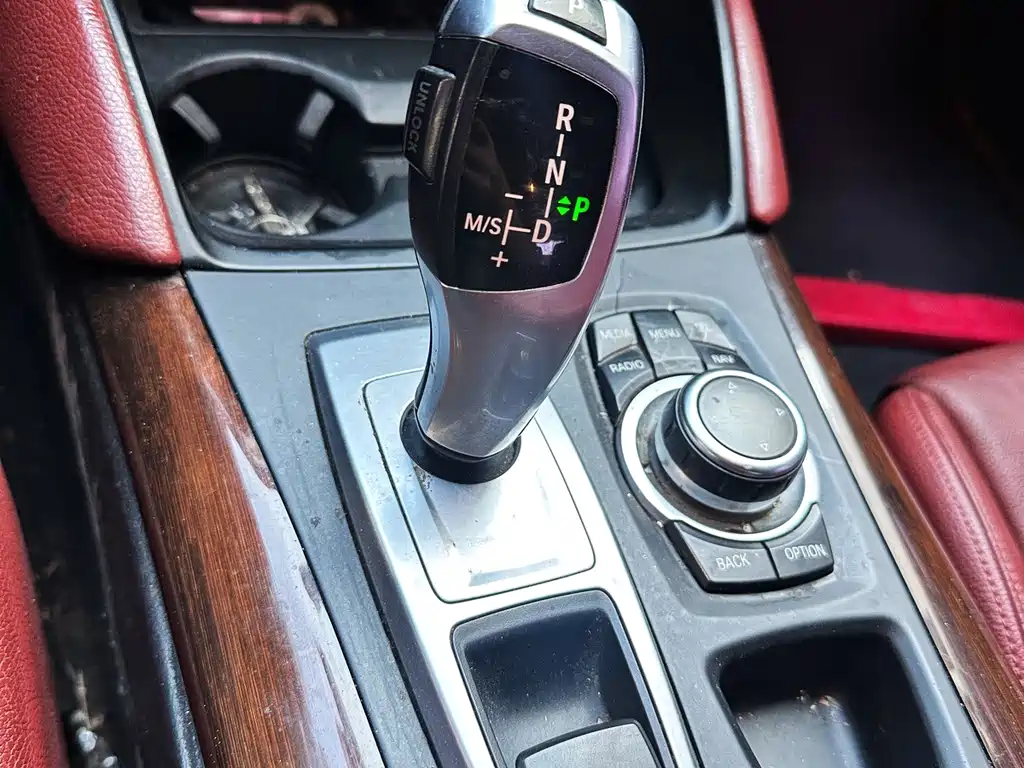 BMW X6 — миниатюра 13