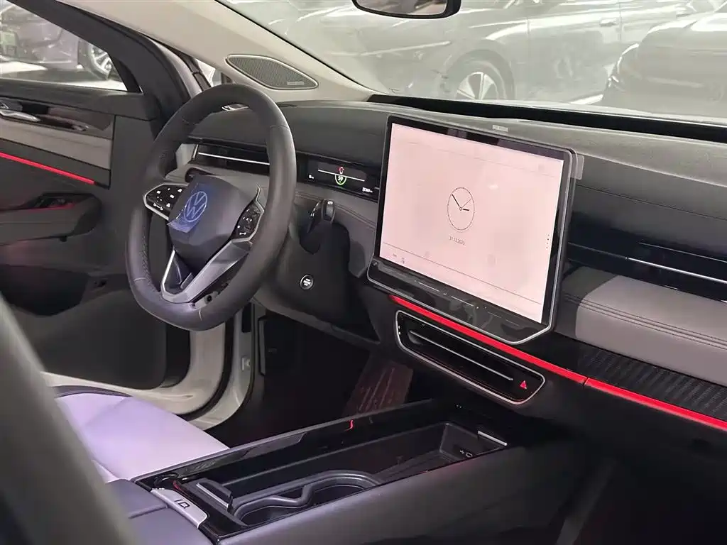 VOLKSWAGEN ID.7 VIZZION