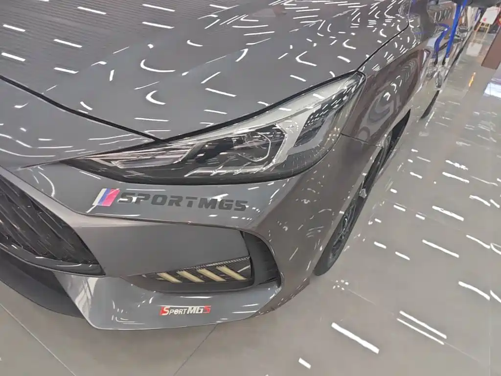 MG MG5 — миниатюра 24