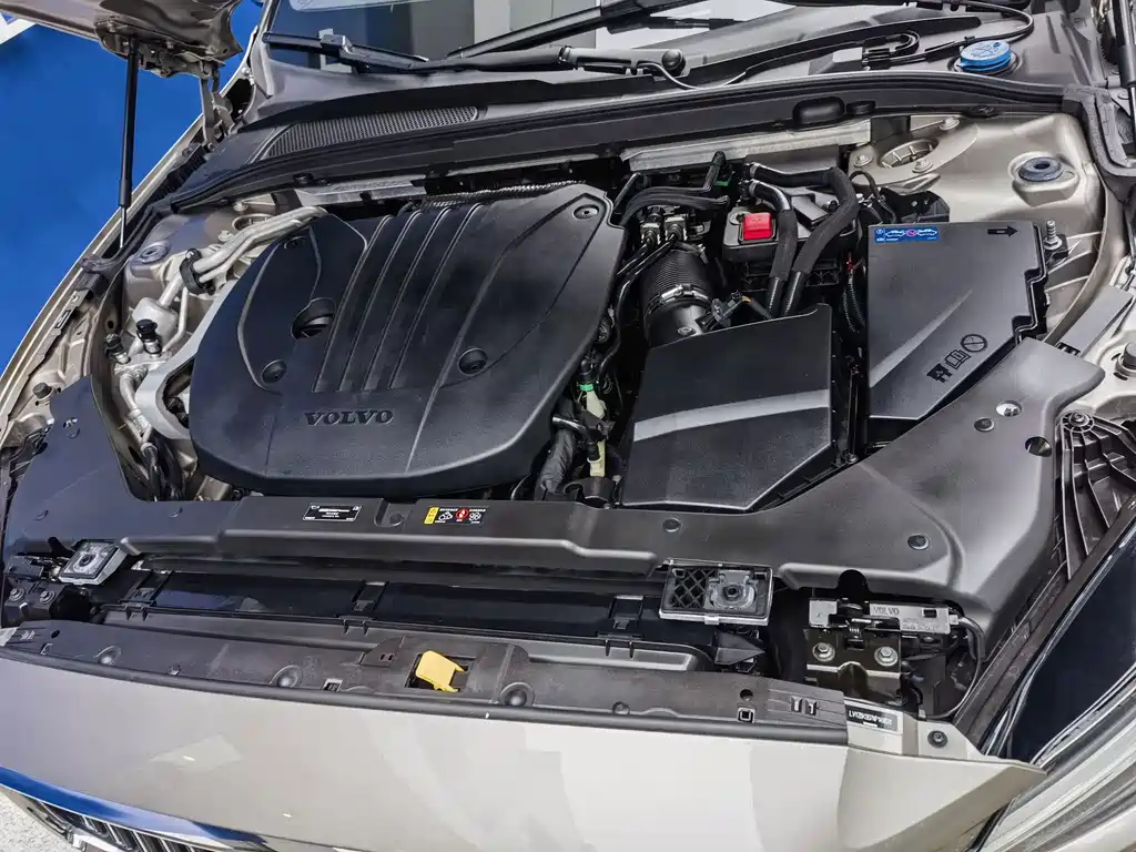 Volvo S60 — миниатюра 12