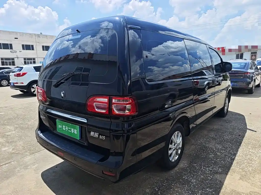 Dongfeng Forthing Lingzhi 2023 — фото 7