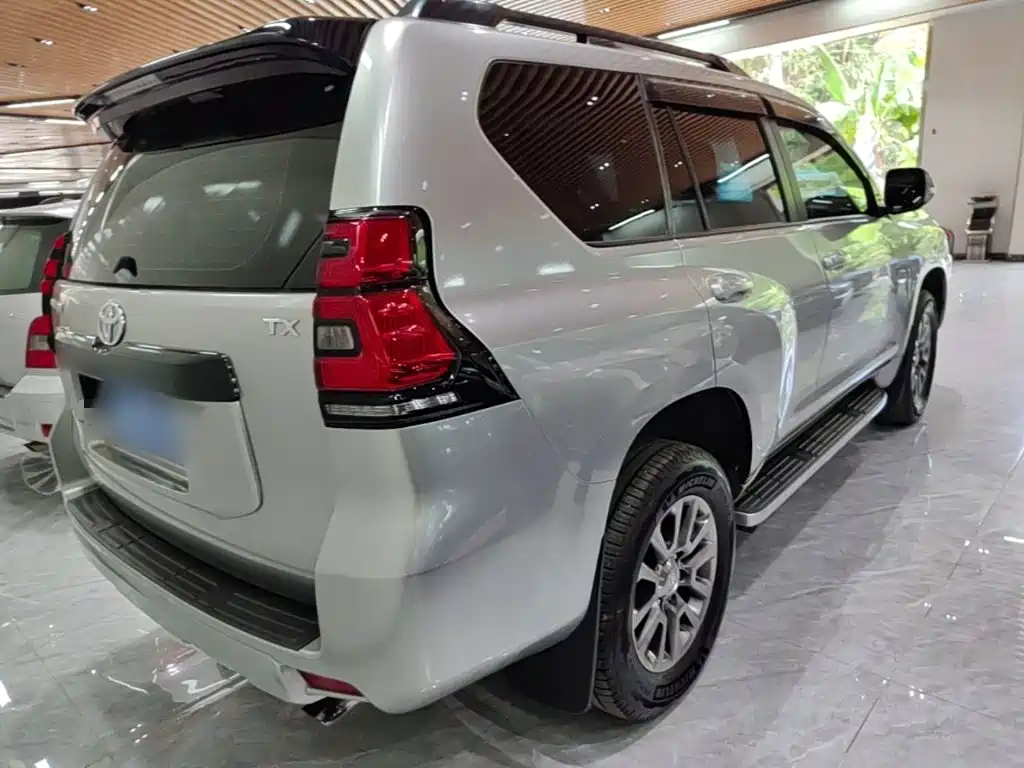Toyota Prado — миниатюра 7