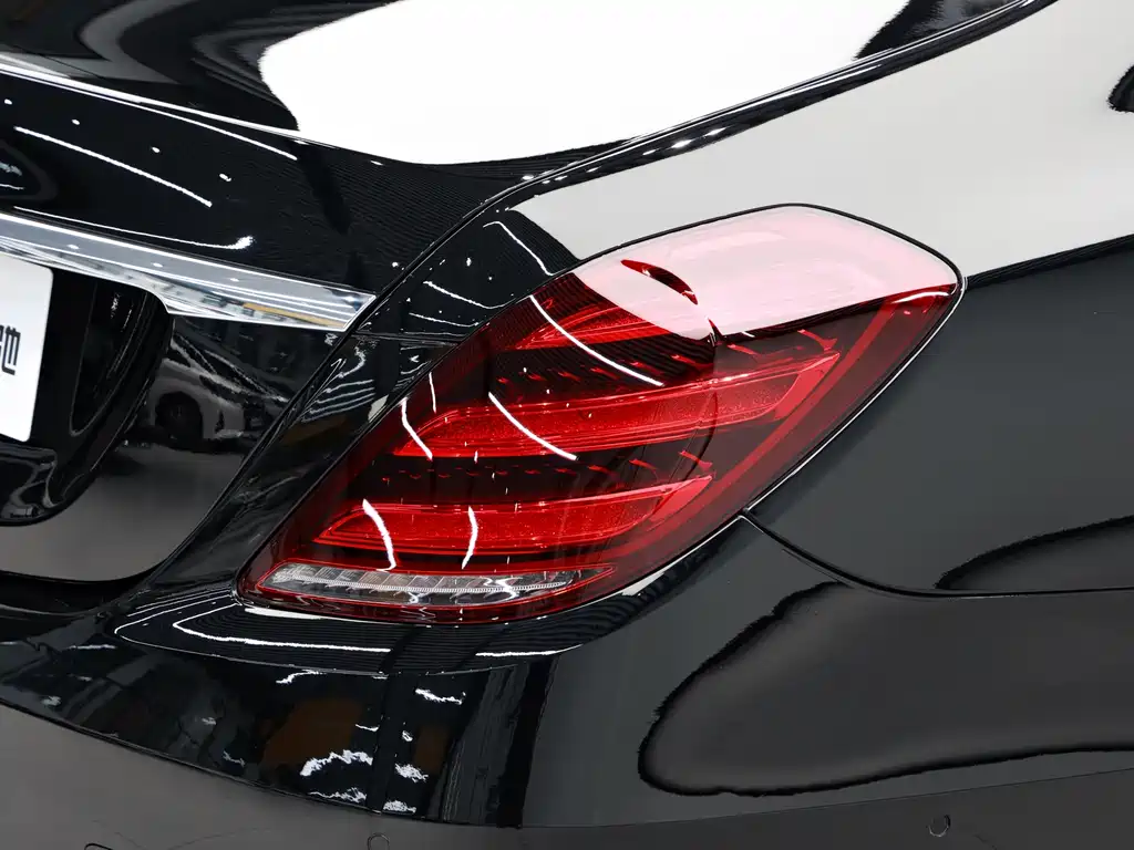 MERCEDES-BENZ MAYBACH S CLASS