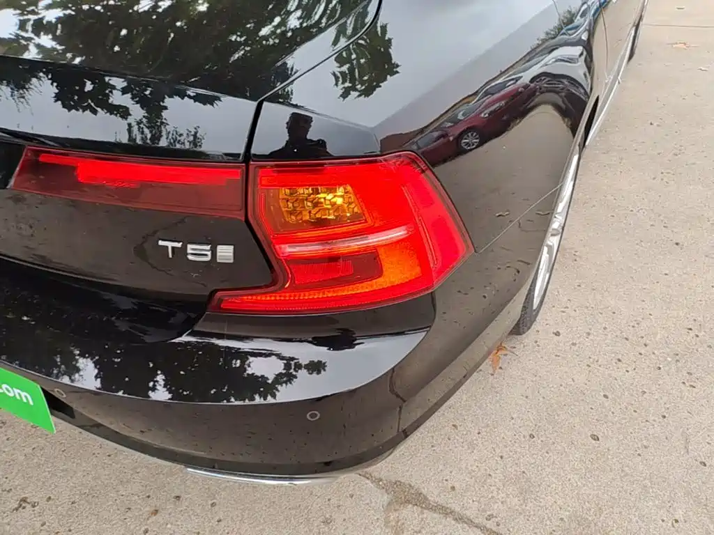 Volvo S90 — миниатюра 8
