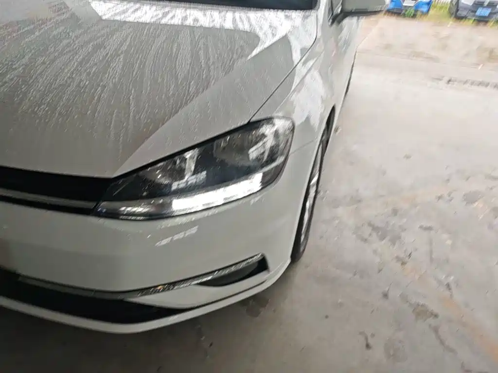 Volkswagen Golf — миниатюра 24