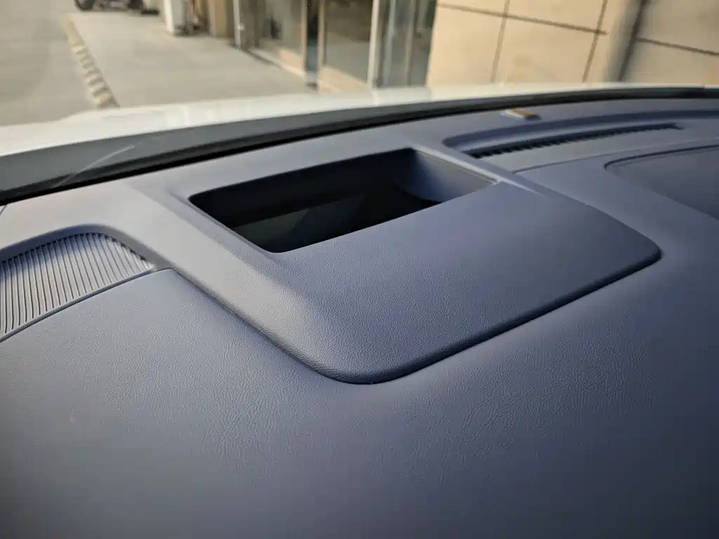 BUICK GL8 NEW ENERGY