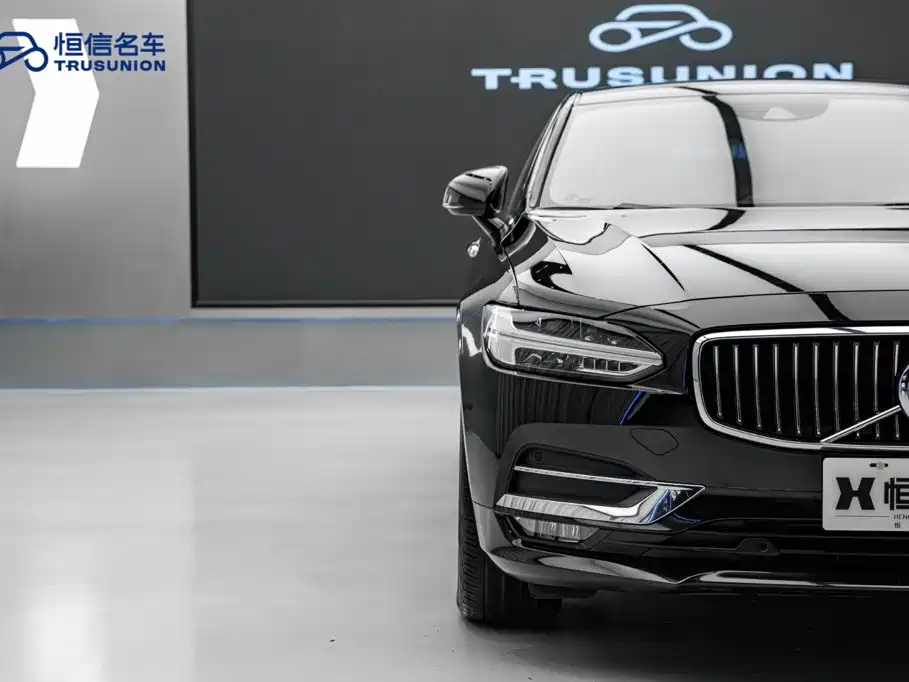 Volvo S90 — миниатюра 8