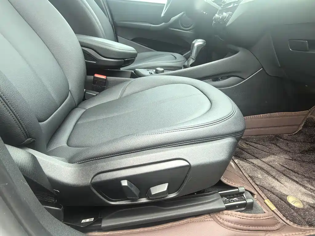 BMW X1 — миниатюра 19