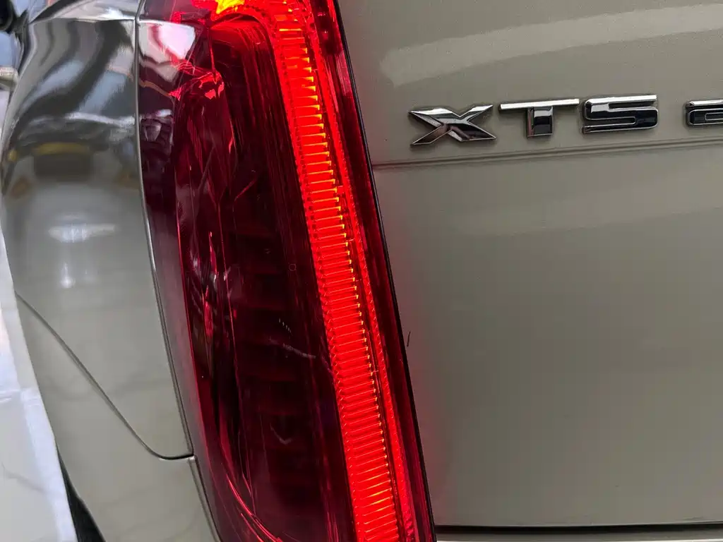 Cadillac XTS — миниатюра 18