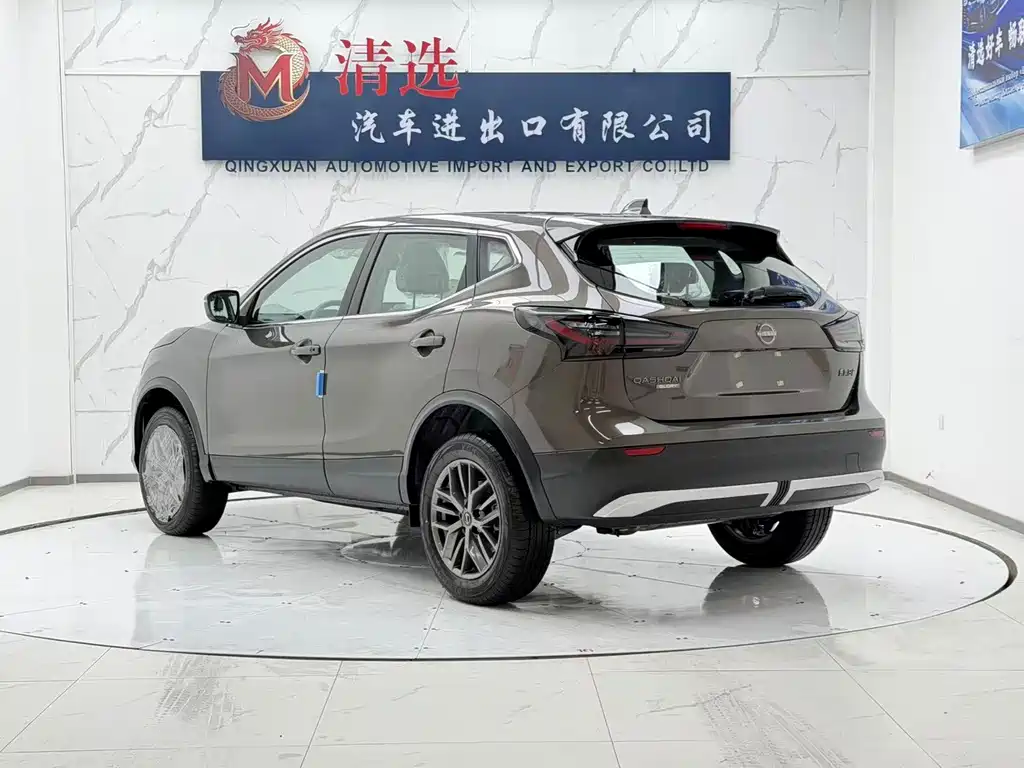 Nissan Qashqai — миниатюра 4