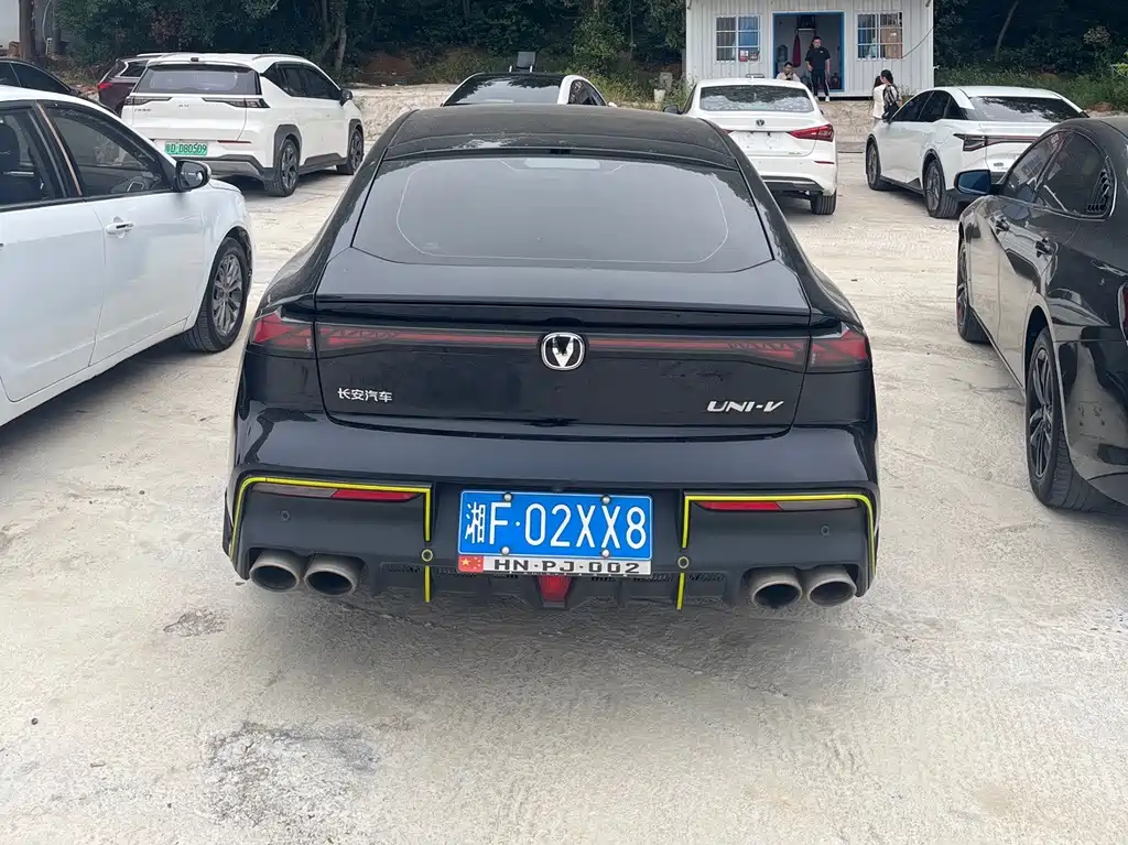 Changan UNI-V — миниатюра 3