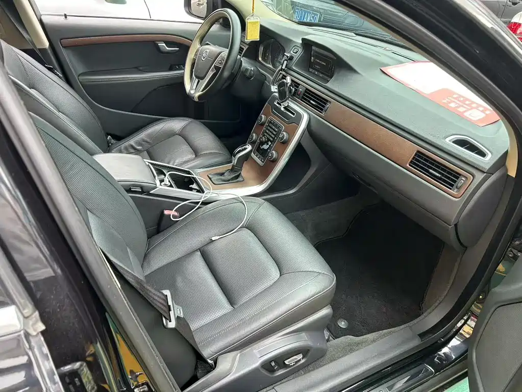 Volvo S80L — миниатюра 7