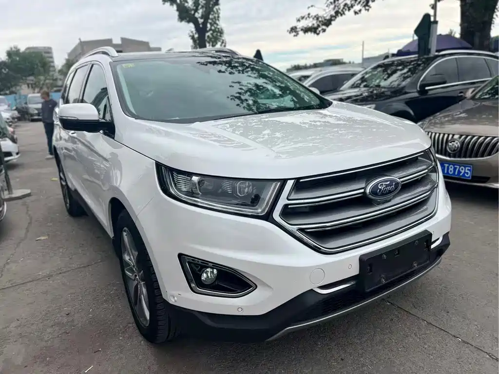 Ford Edge — миниатюра 2
