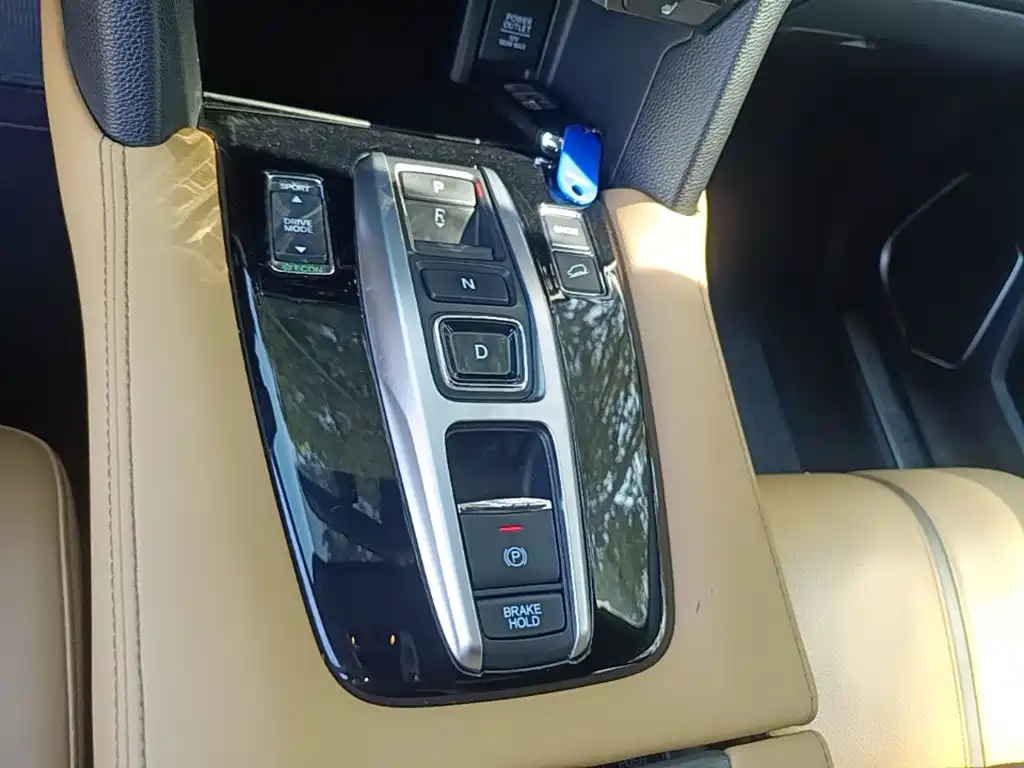 Honda UR-V — миниатюра 14