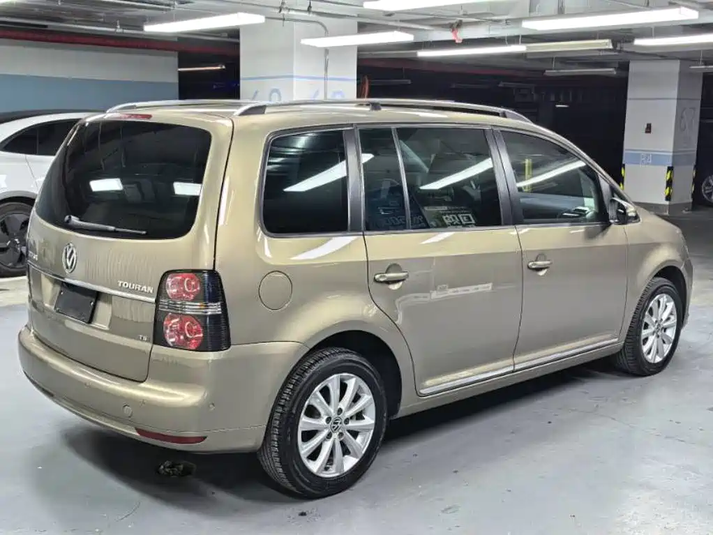 Volkswagen Touran — миниатюра 11