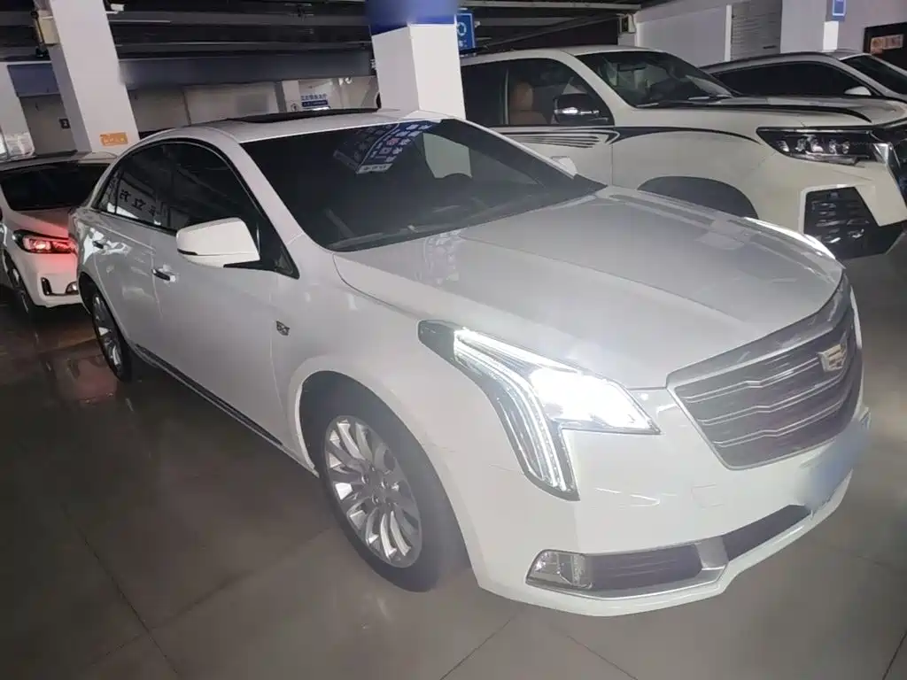 Cadillac XTS — миниатюра 4