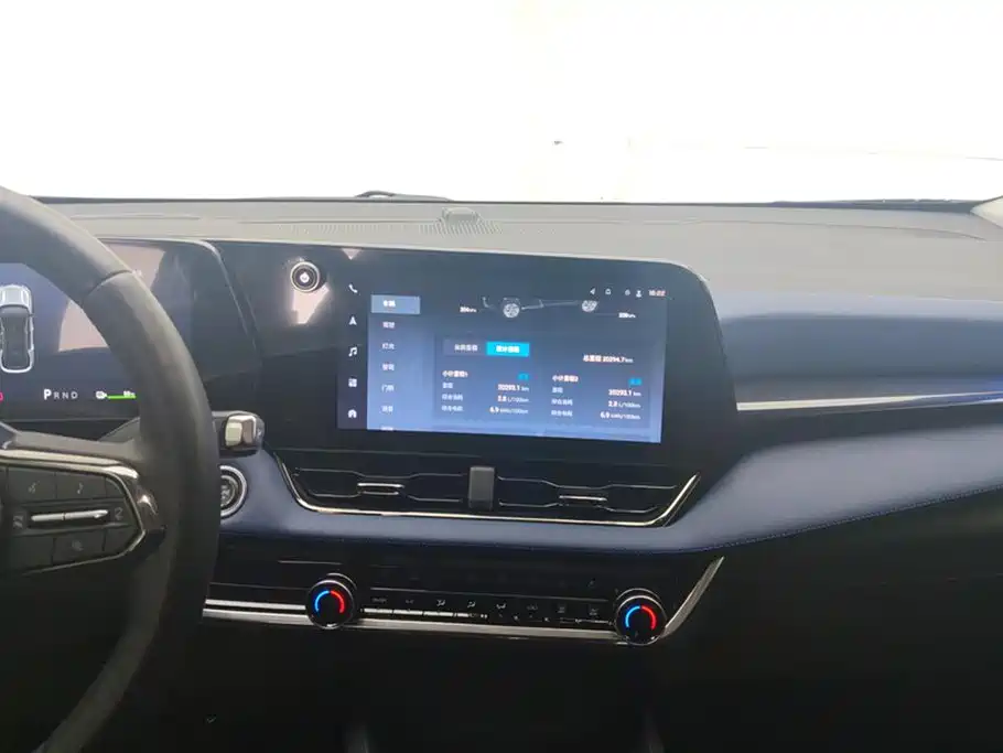 CHEVROLET EXPLORER PLUS